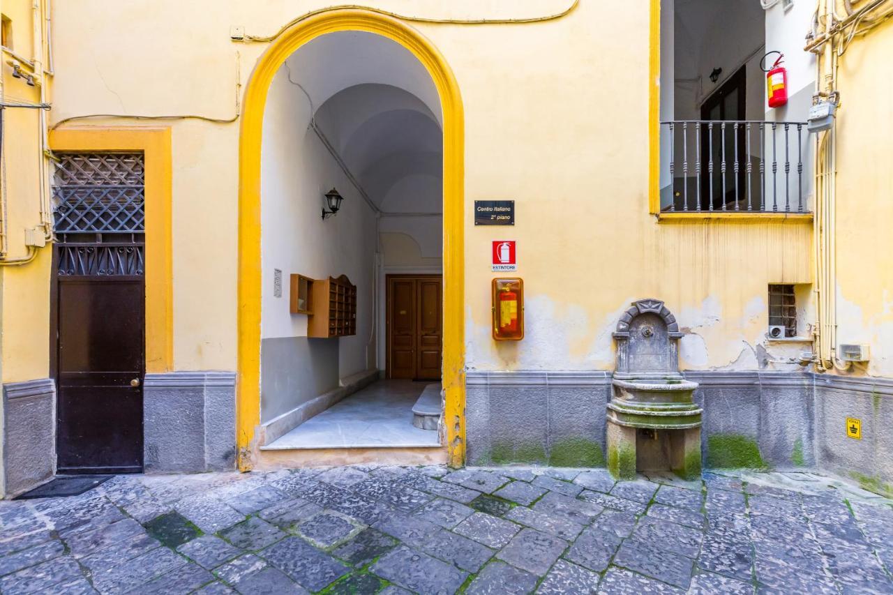 Appartamento A Santa Maria La Nova By Wonderful Italy 那不勒斯 外观 照片